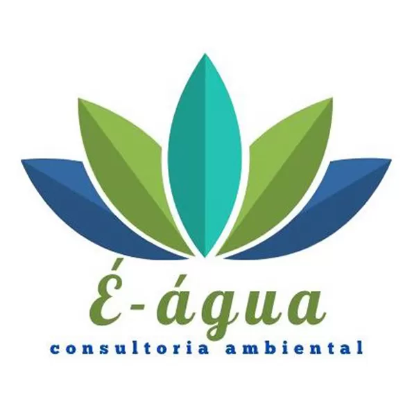 É Água
